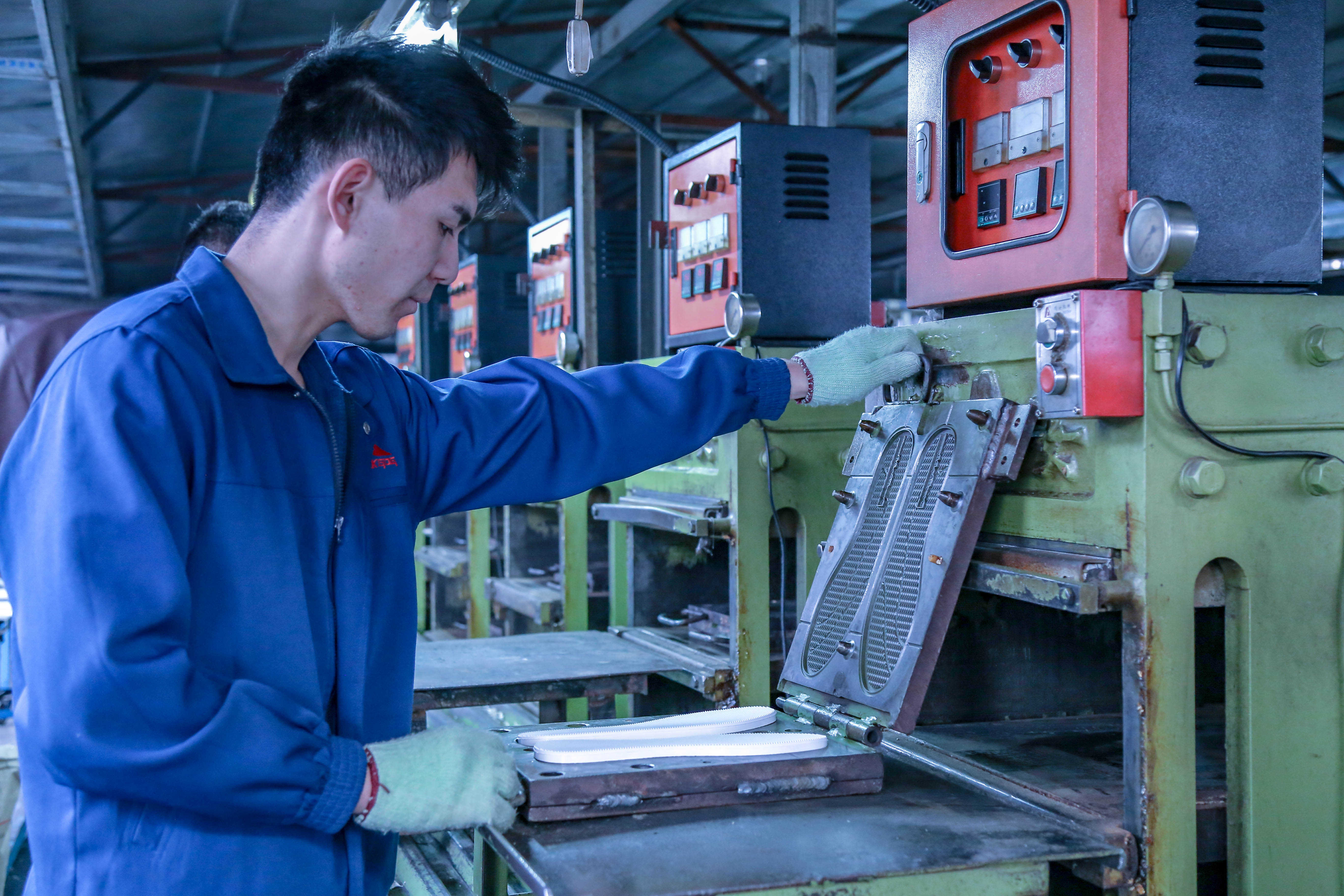 Rubber Workshop - In-process Control